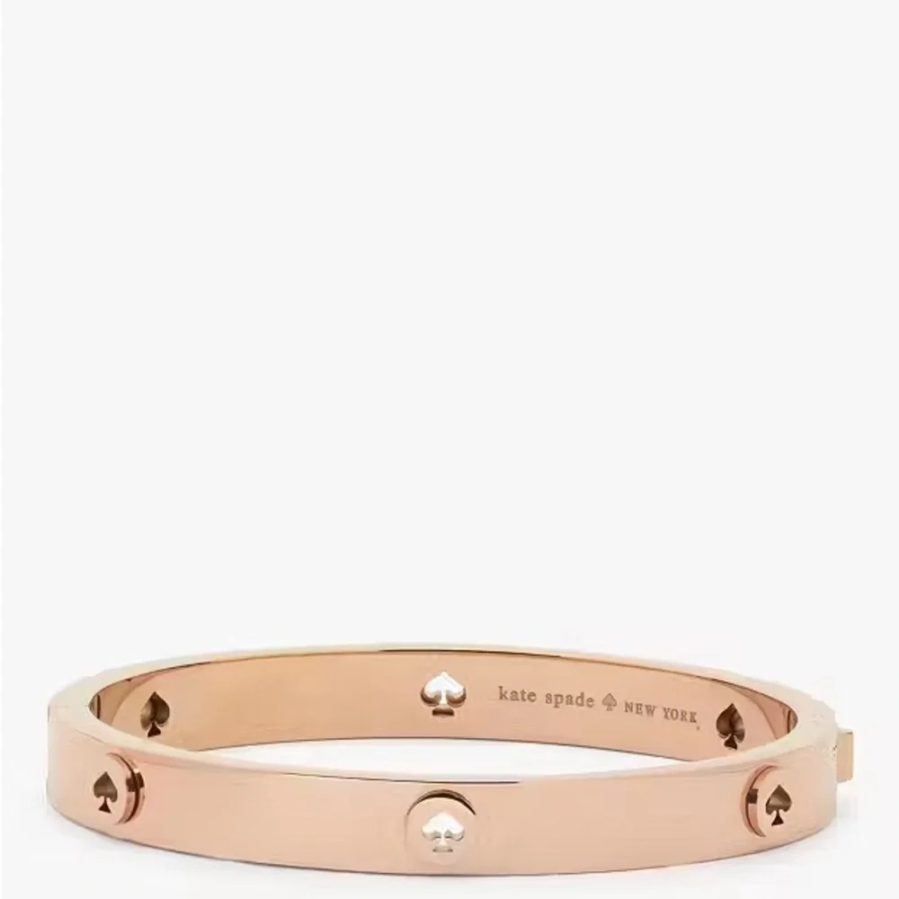 Kate Spade Spot The Spade Studded Hinged Bangle - Picture 1 of 8